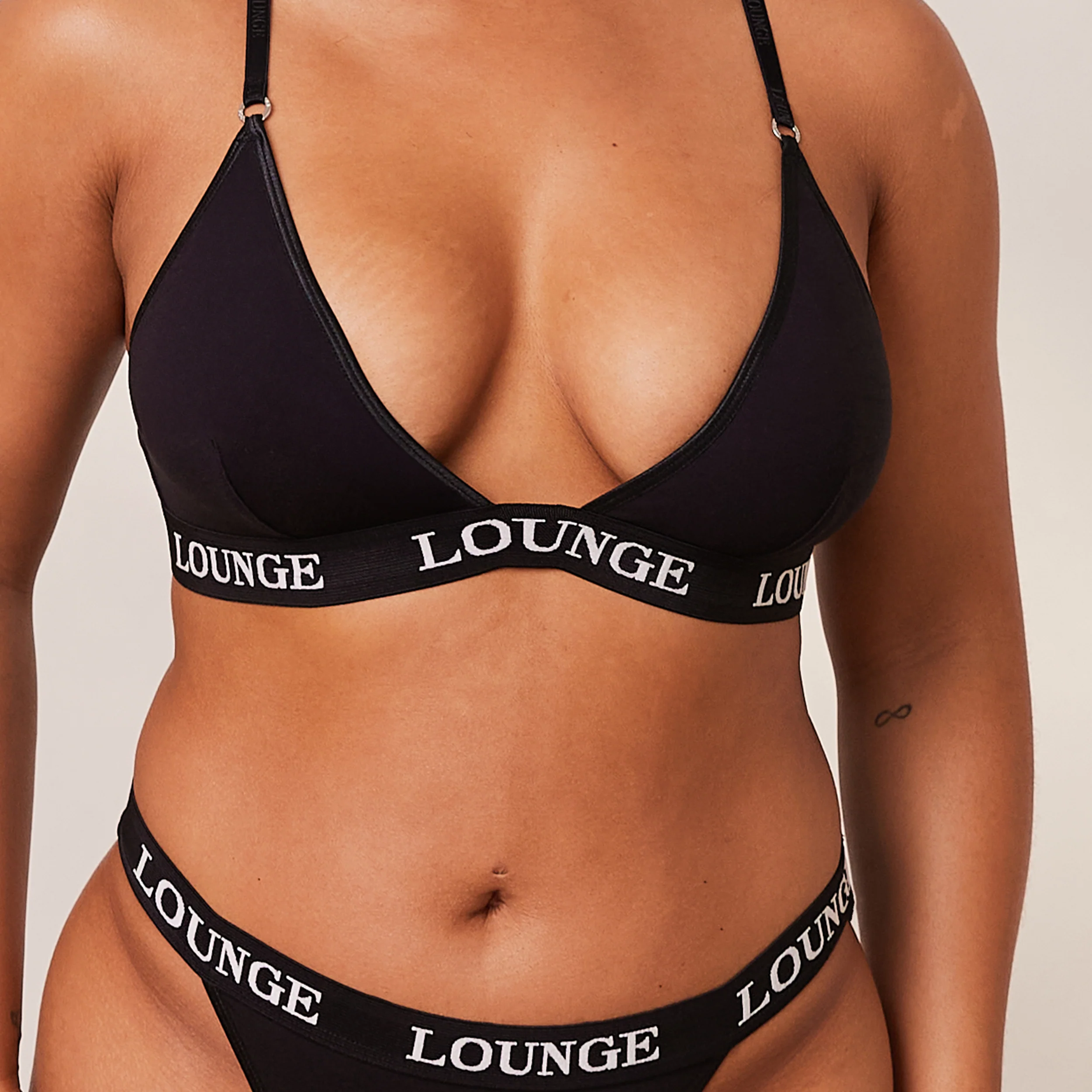 Bamboo Triangle Bra - All Black - Image 22